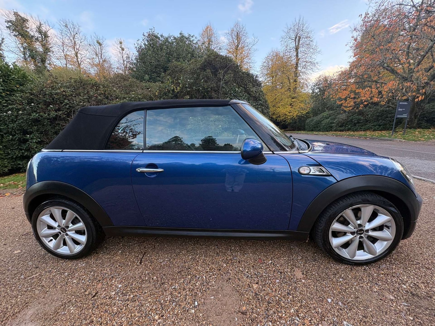 Used MINI Convertible 2012 for sale - 76444541: Photo 7