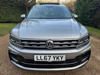 Used Volkswagen Tiguan 2017 for sale - 77184850: Photo
