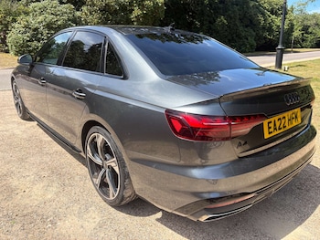 Used Audi A4 2022 for sale - 79127124: Photo