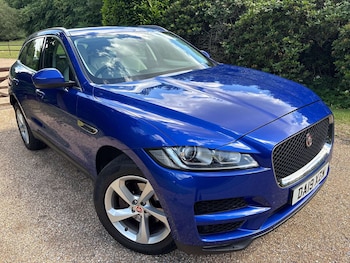 Used Jaguar F-Pace 2019 for sale - 78840129: Photo