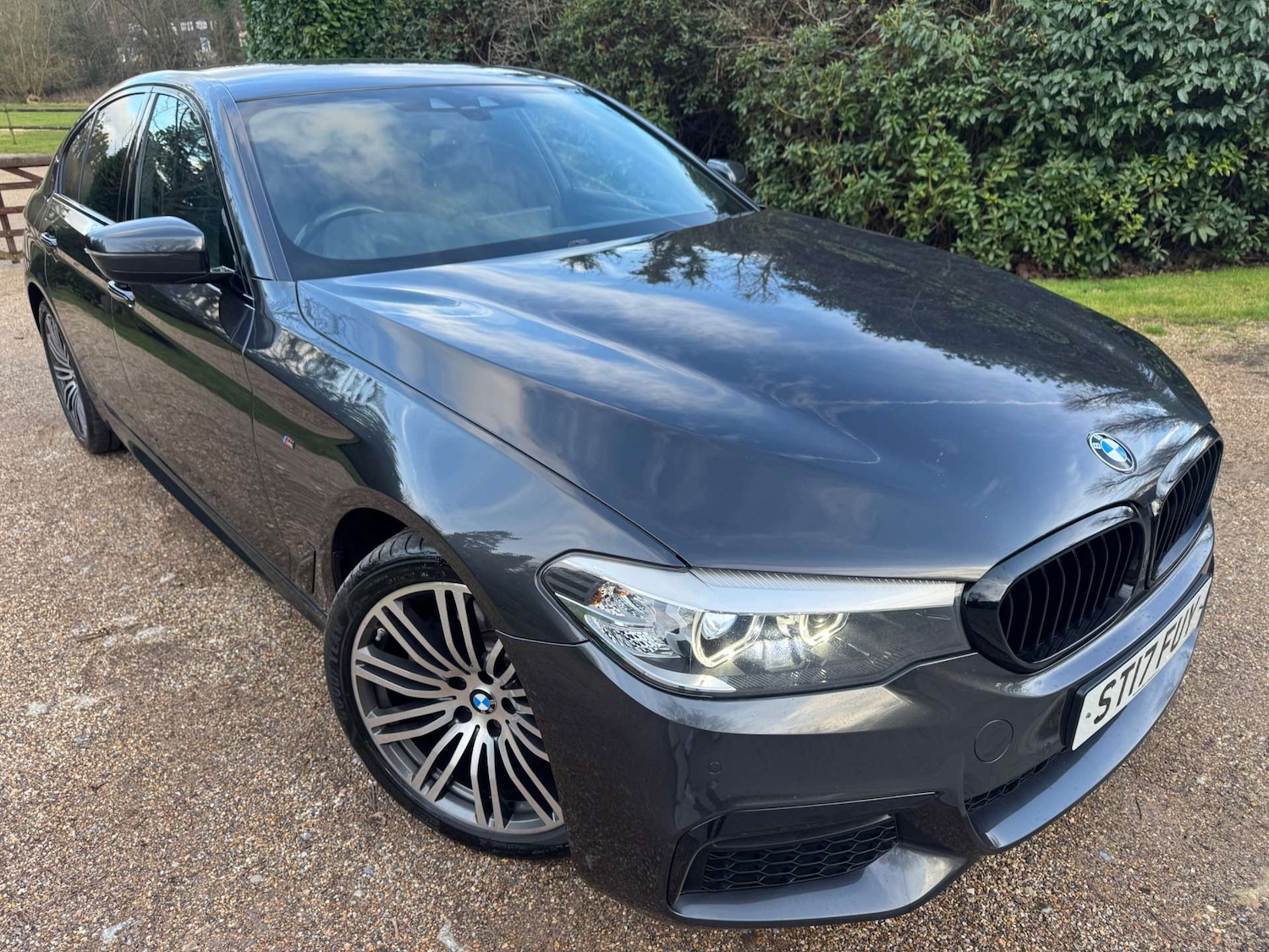 Used BMW 5 Series 2017 for sale - 77313729: Photo 1