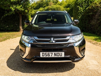 Used Mitsubishi Outlander 2017 for sale - 75561882: Photo