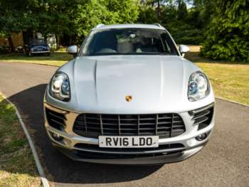 Used Porsche Macan 2016 for sale - 75032567: Photo