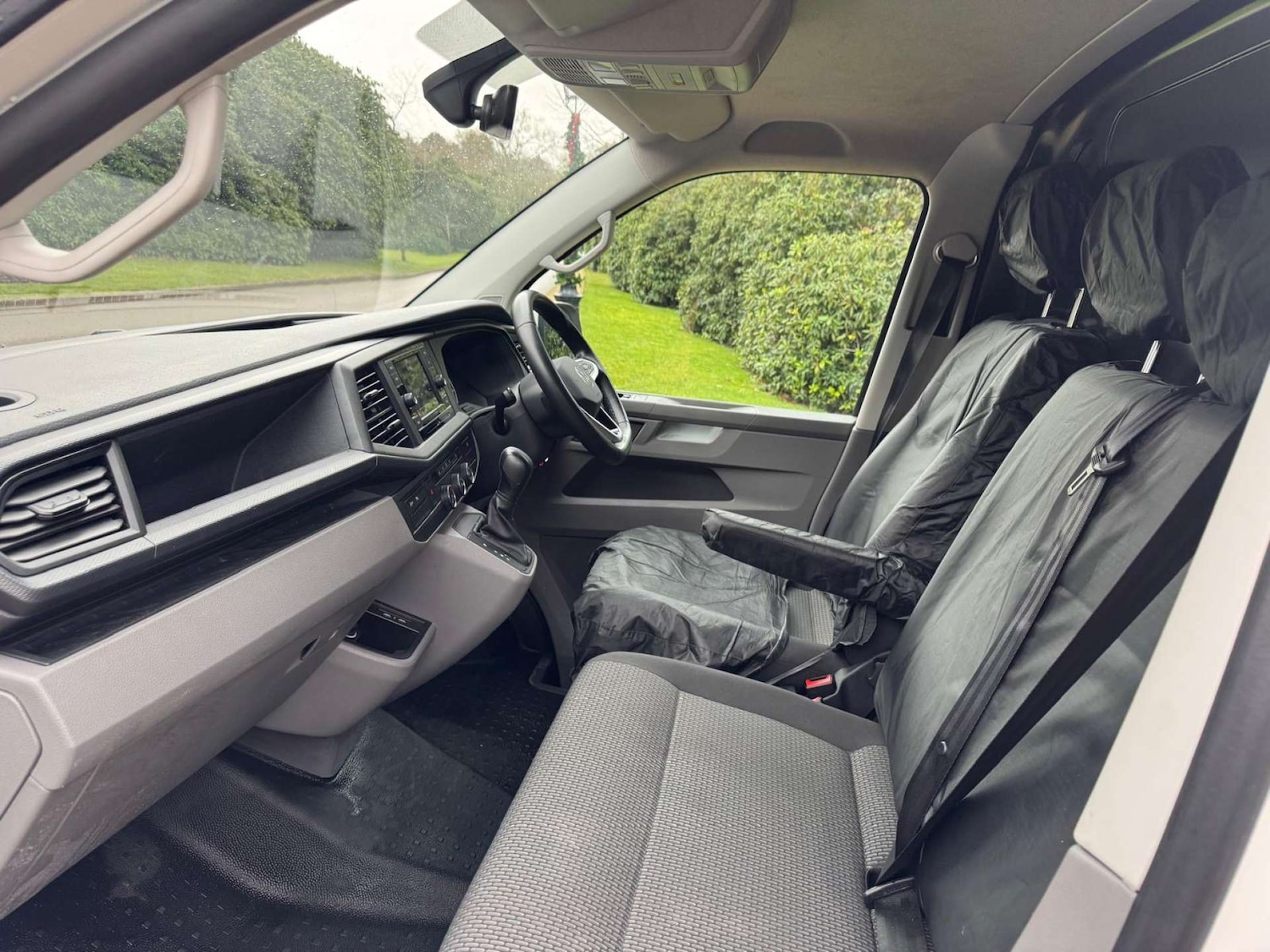 Used Volkswagen Transporter 2024 for sale - 76881598: Photo 14