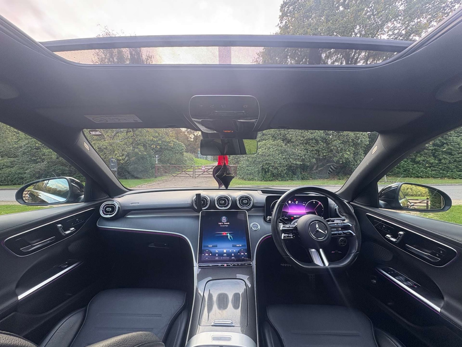 Used Mercedes-Benz C Class 2022 for sale - 76197199: Photo 4