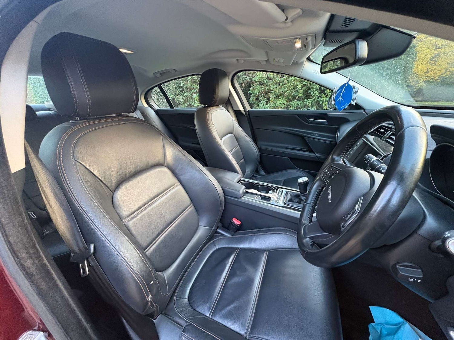 Used Jaguar XE 2016 for sale - 76469542: Photo 13