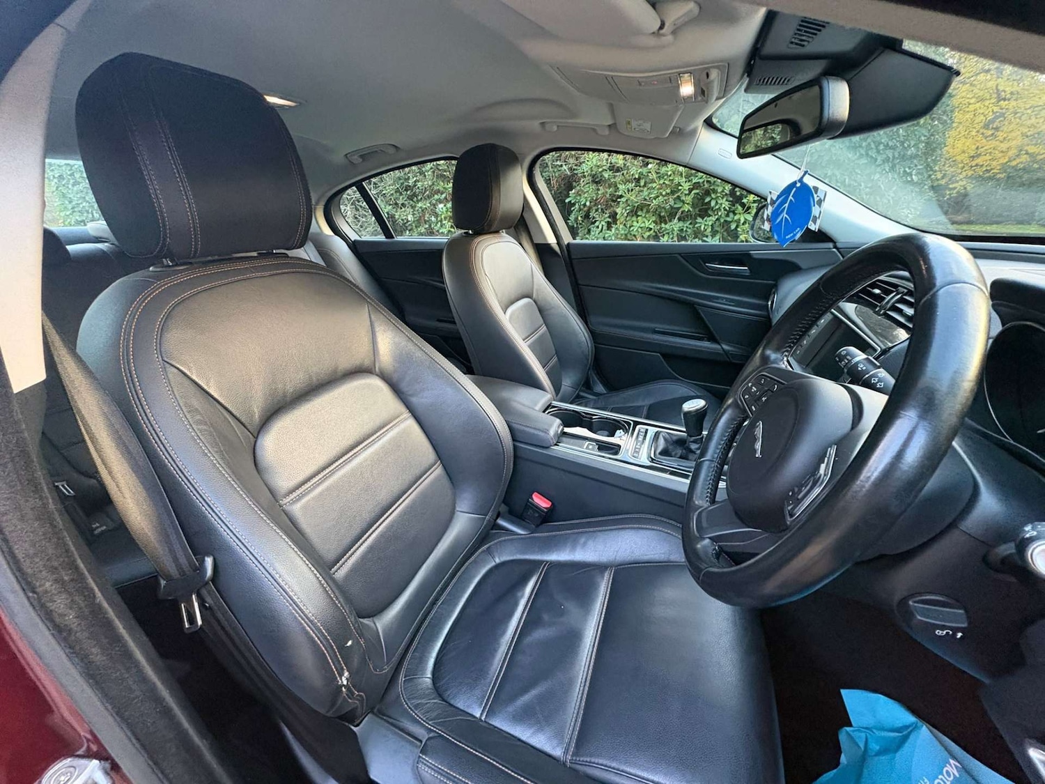 Used Jaguar XE 2016 for sale - 76469542: Photo 18