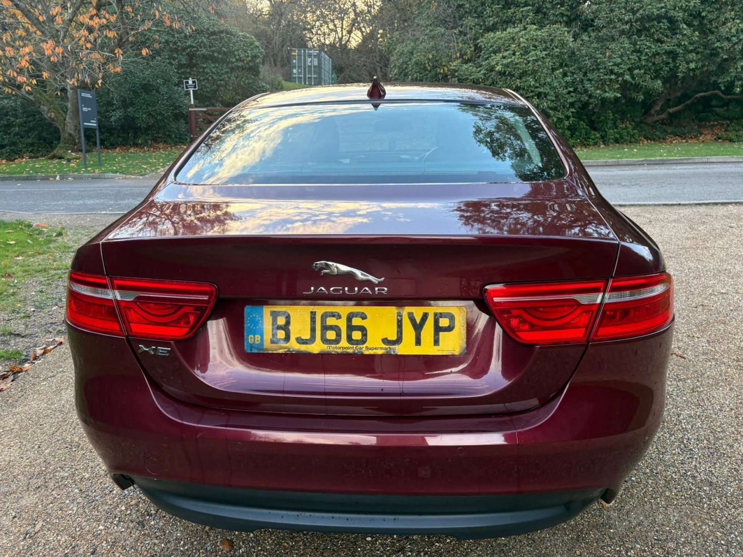 Used Jaguar XE 2016 for sale - 76469542: Photo 24