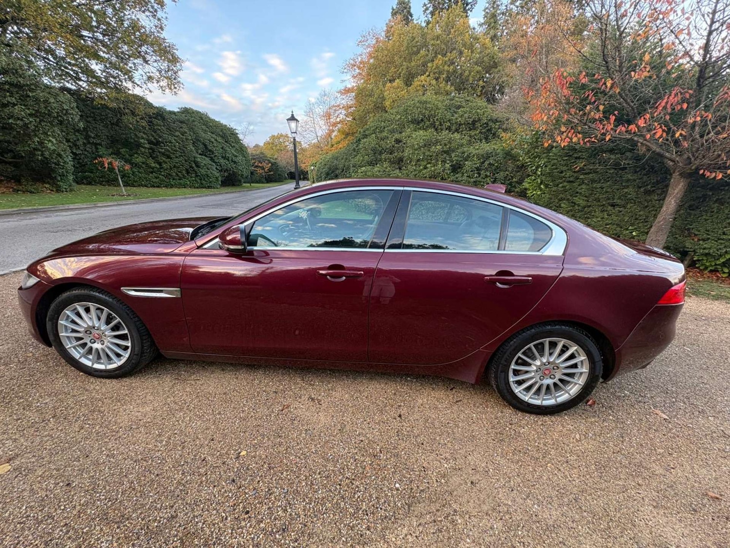 Used Jaguar XE 2016 for sale - 76469542: Photo 27