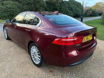 Used Jaguar XE 2016 for sale - 76469542: Photo