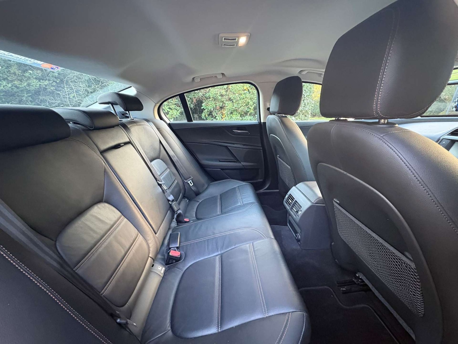 Used Jaguar XE 2016 for sale - 76469542: Photo 9