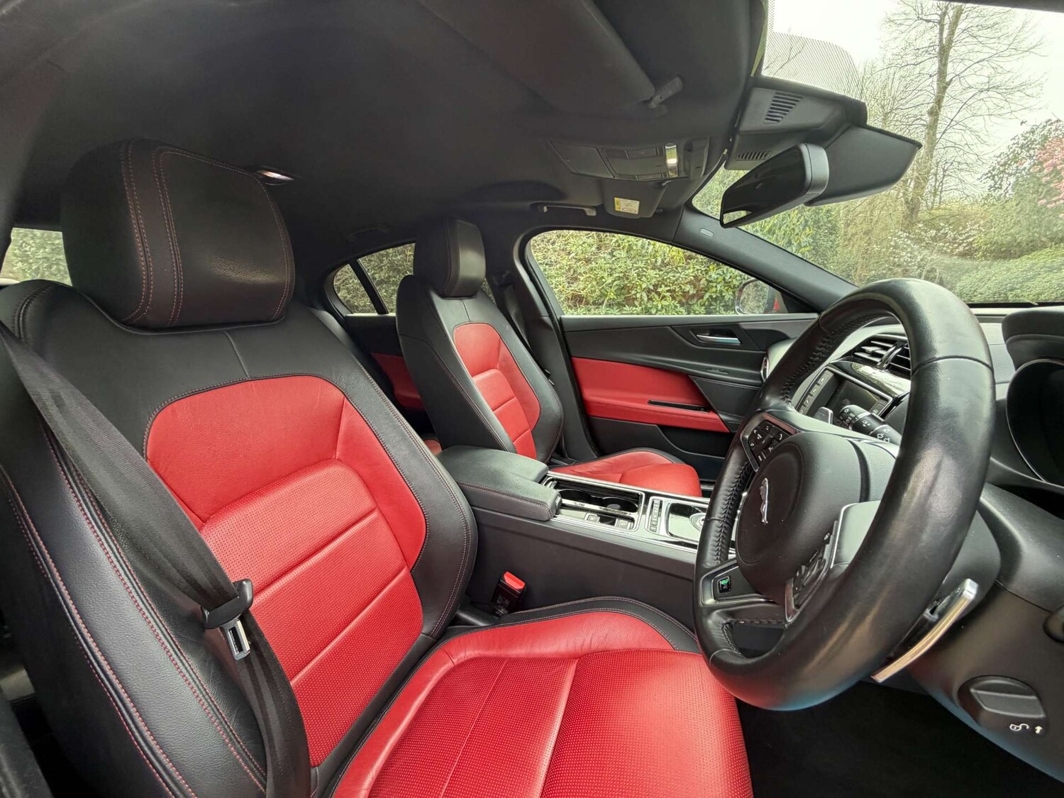 Used Jaguar XE 2018 for sale - 78196781: Photo 15