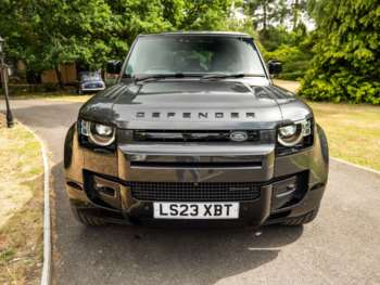 Used Land Rover Defender 2023 for sale - 75110618: Photo