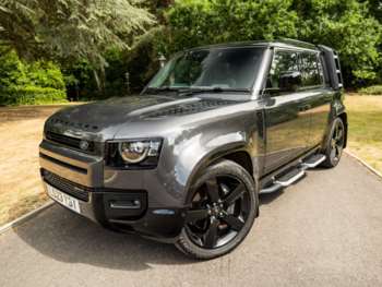 Used Land Rover Defender 2023 for sale - 75110618: Photo