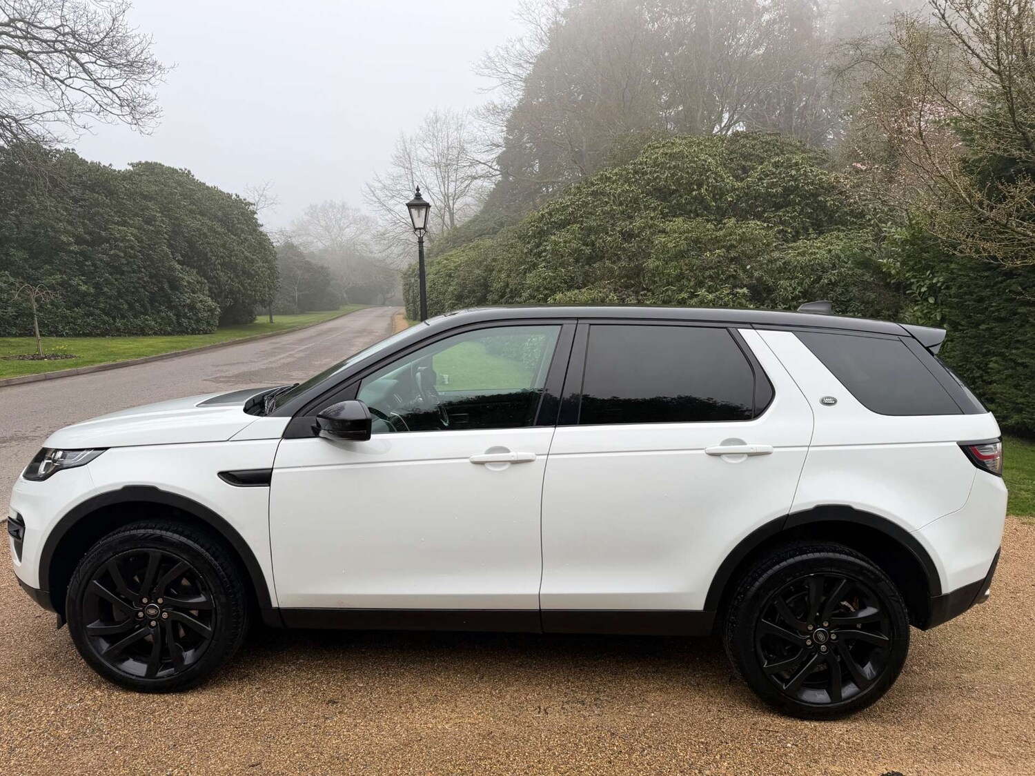 Used Land Rover Discovery Sport 2017 for sale - 77798387: Photo 34