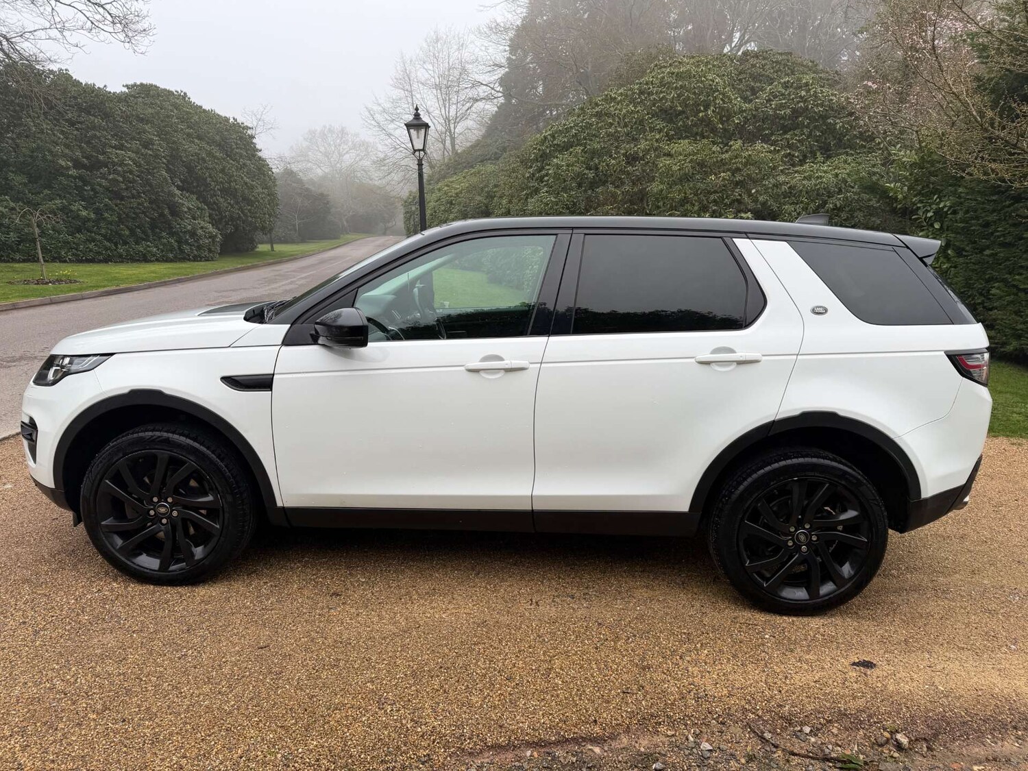 Used Land Rover Discovery Sport 2017 for sale - 77798387: Photo 8