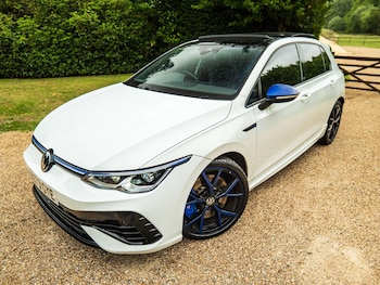 Used Volkswagen Golf 2023 for sale - 75470077: Photo