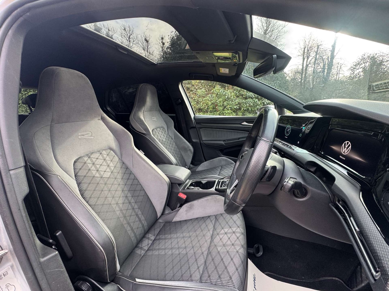 Used Volkswagen Golf 2023 for sale - 77299426: Photo 11