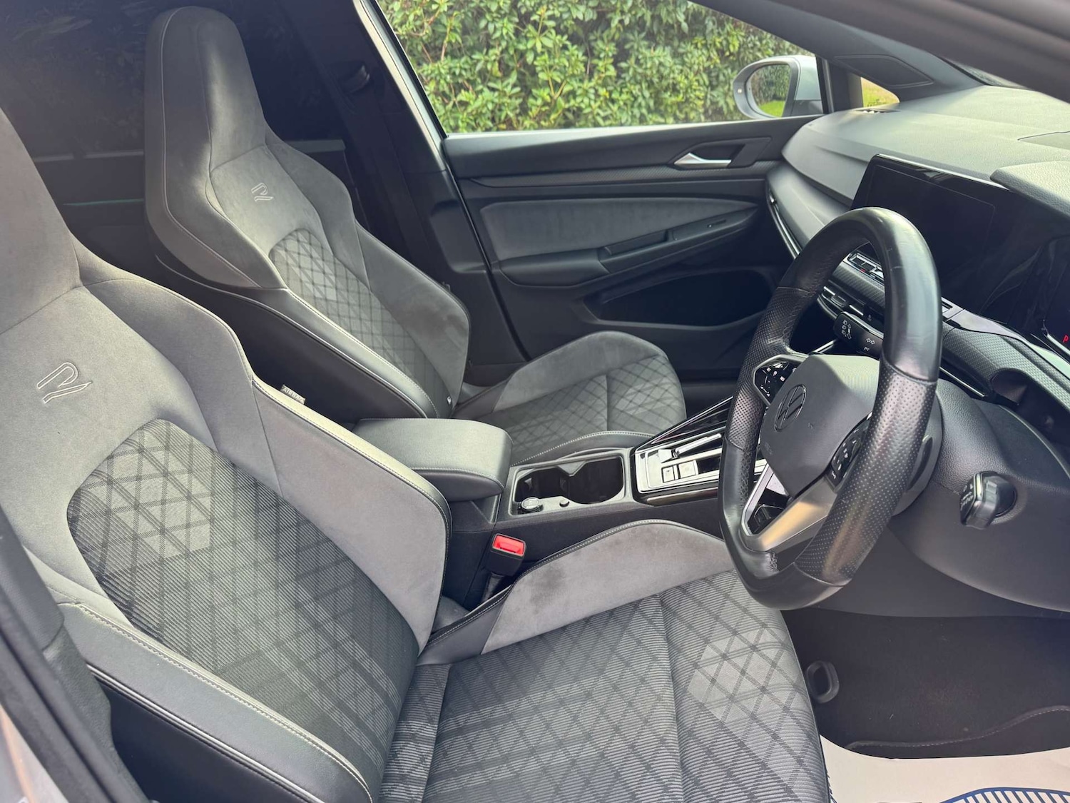 Used Volkswagen Golf 2023 for sale - 77299426: Photo 22