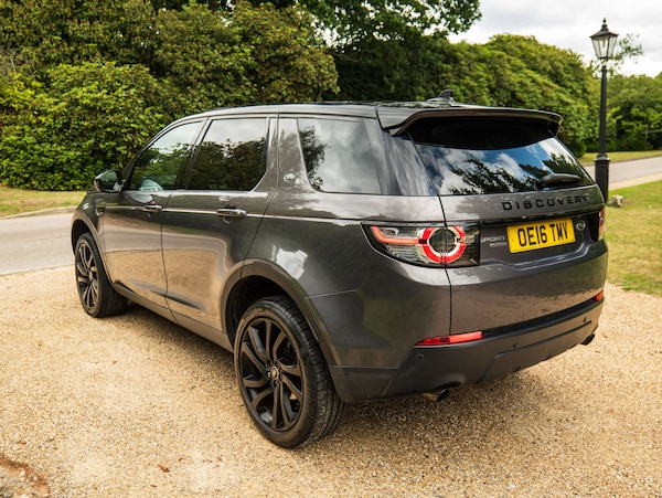Used Land Rover Discovery Sport 2016 for sale - 76129213: Photo 5