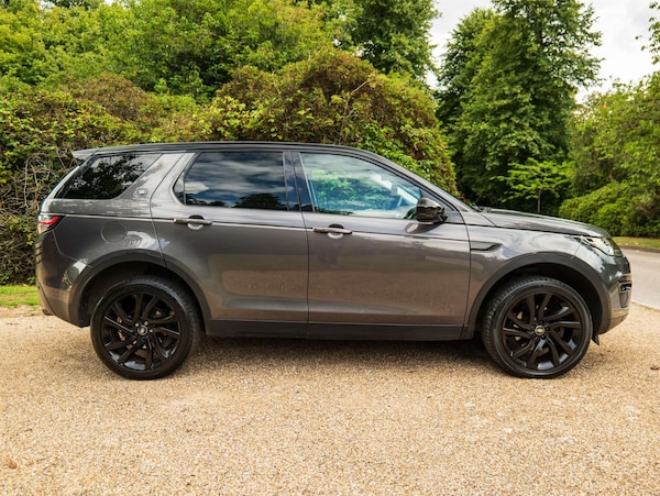 Used Land Rover Discovery Sport 2016 for sale - 76129213: Photo 8