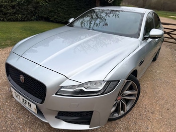 Used Jaguar XF 2017 for sale - 77889955: Photo
