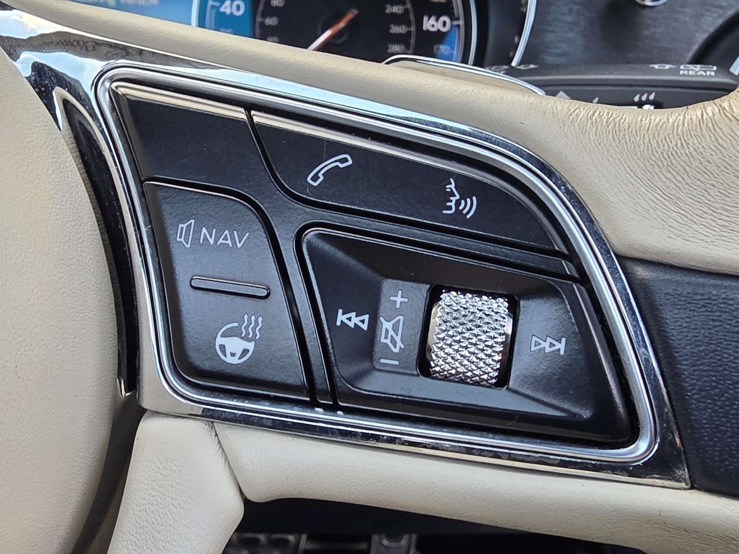 Used Bentley Bentayga 2017 for sale - 76000365: Photo 26