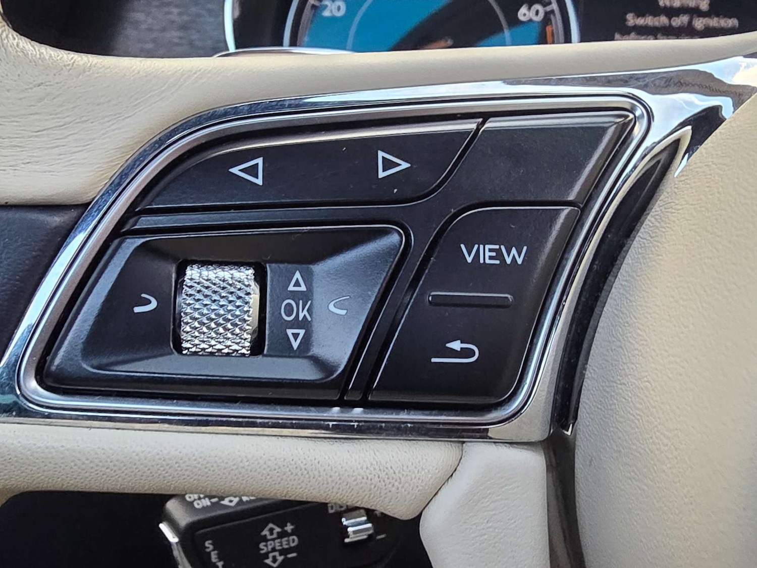 Used Bentley Bentayga 2017 for sale - 76000365: Photo 28