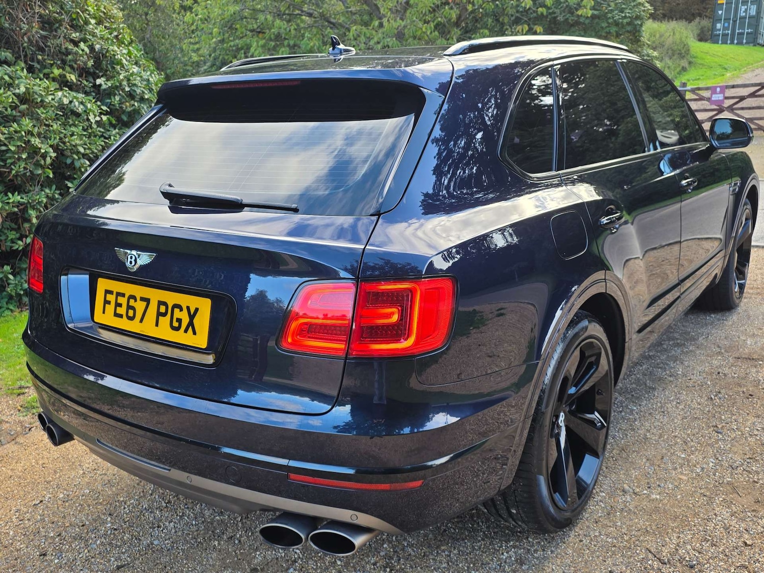 Used Bentley Bentayga 2017 for sale - 76000365: Photo 7