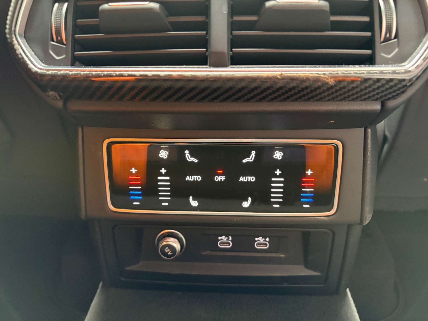 Used Lamborghini Urus 2022 for sale - 77902956: Photo 14