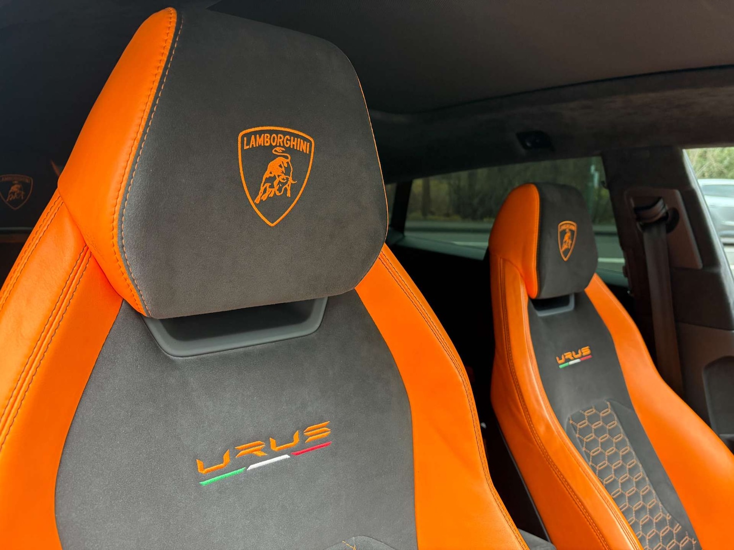 Used Lamborghini Urus 2022 for sale - 77902956: Photo 16