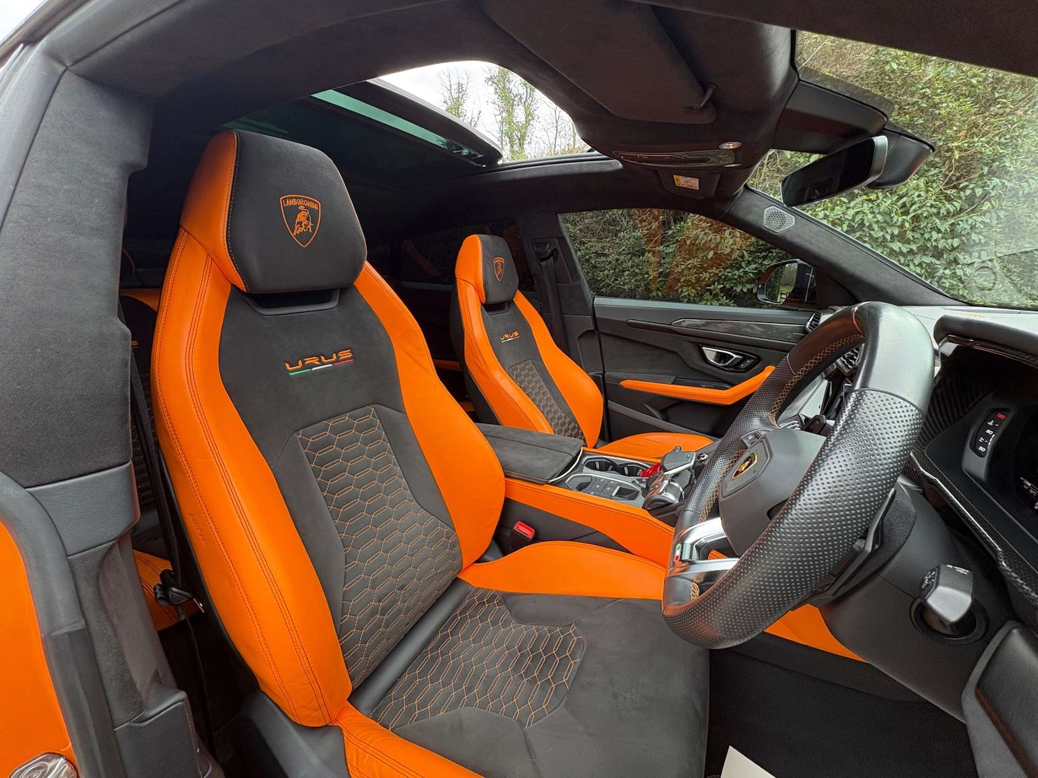 Used Lamborghini Urus 2022 for sale - 77902956: Photo 21