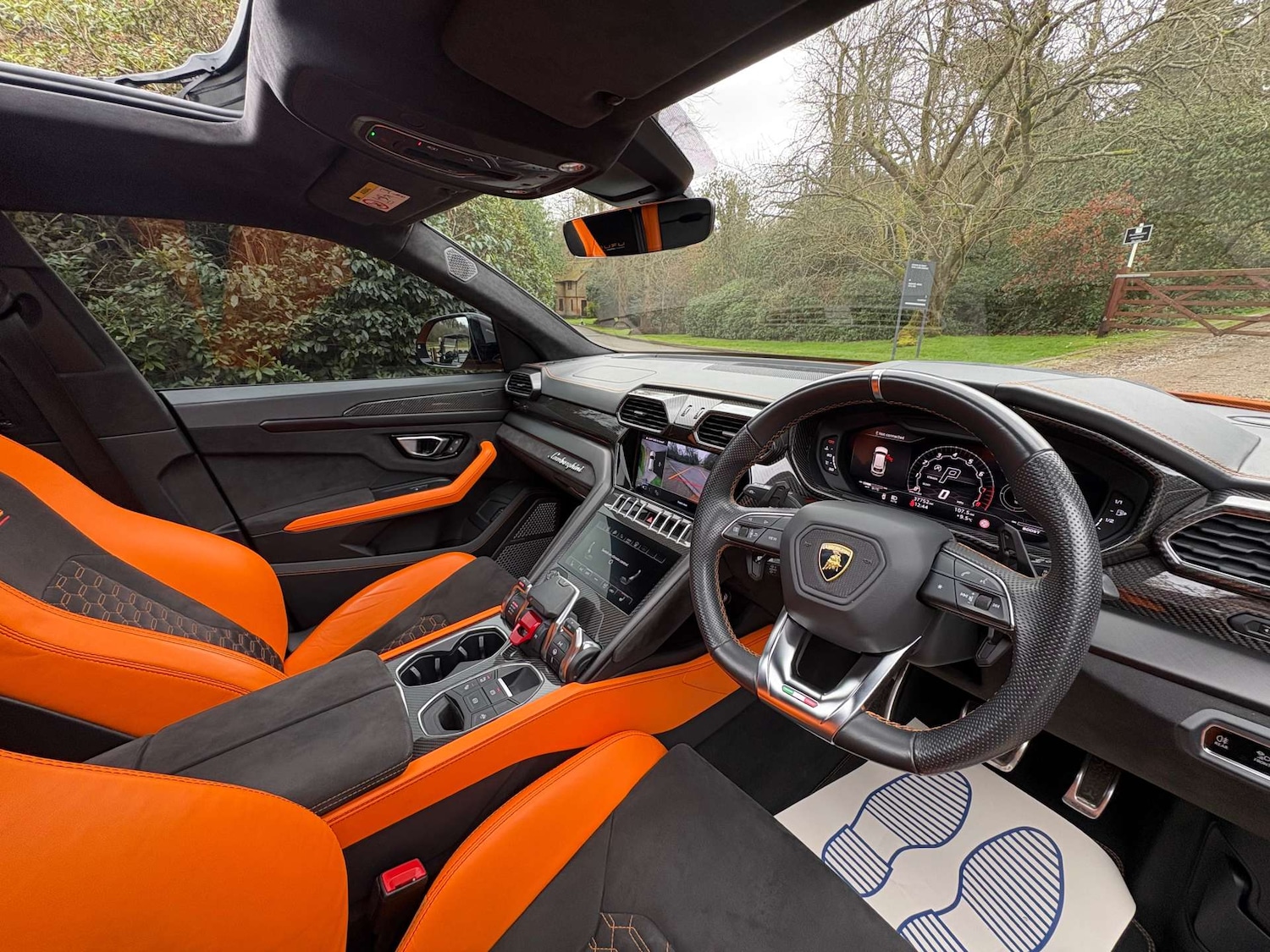 Used Lamborghini Urus 2022 for sale - 77902956: Photo 23