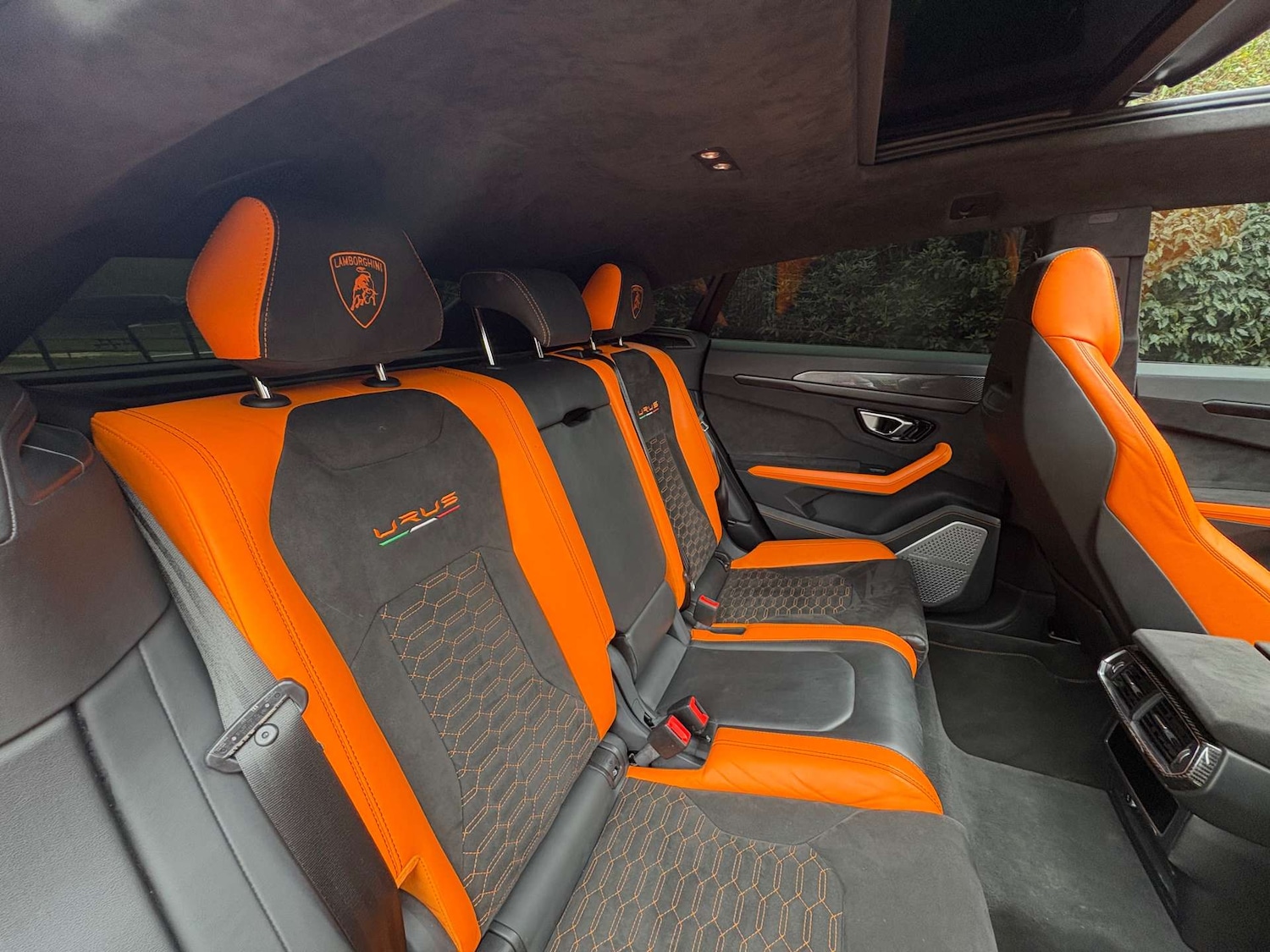 Used Lamborghini Urus 2022 for sale - 77902956: Photo 29