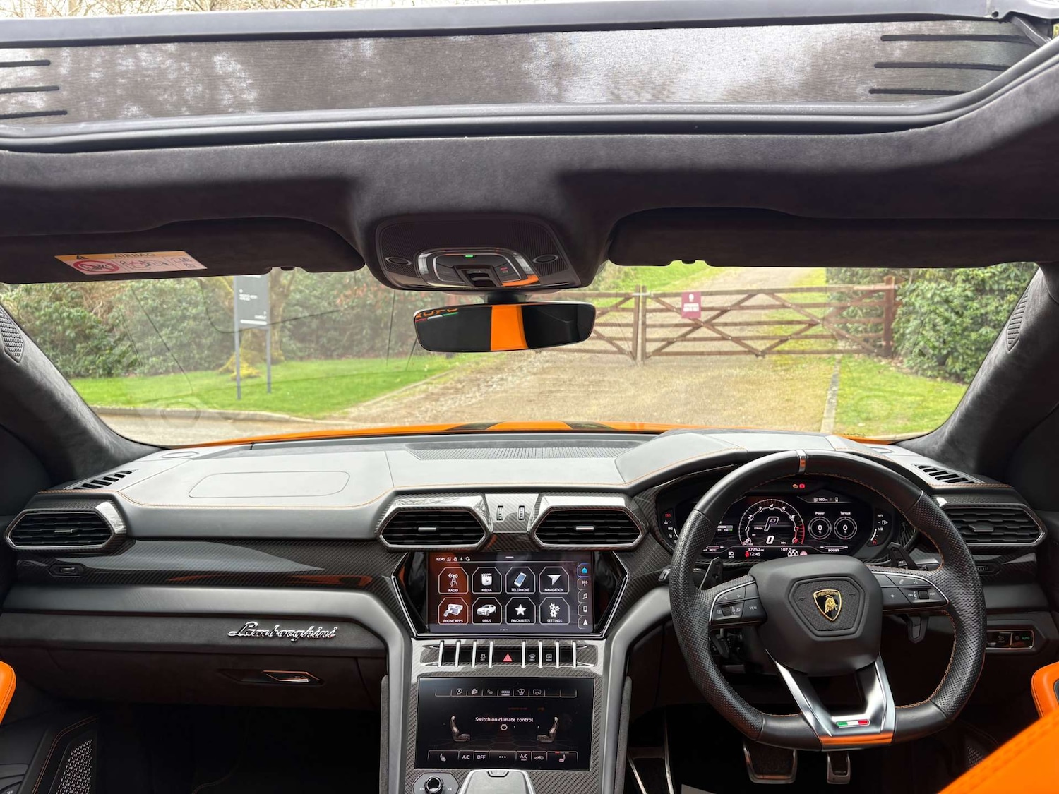 Used Lamborghini Urus 2022 for sale - 77902956: Photo 55