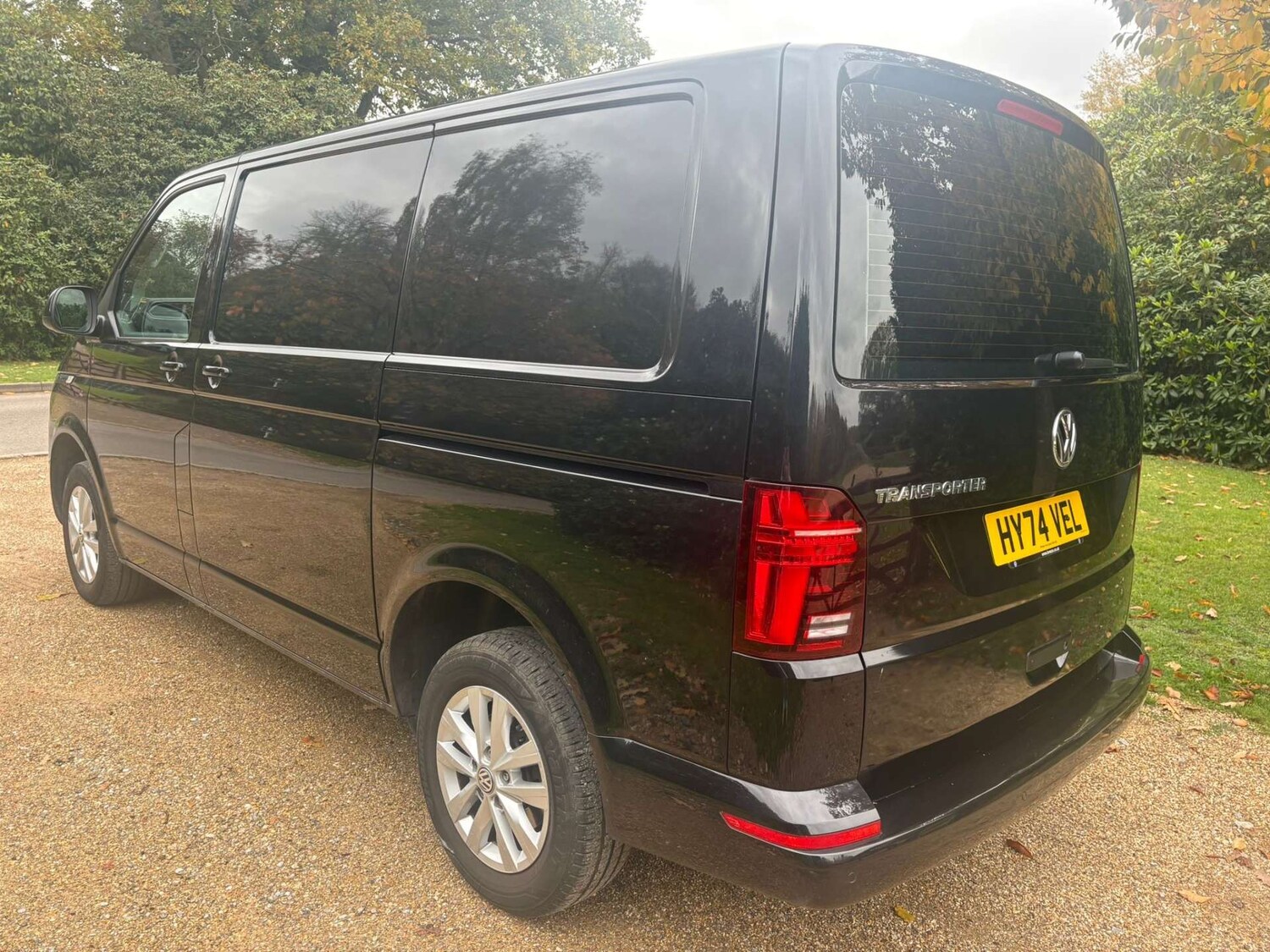 Used Volkswagen Transporter 2024 for sale - 76379441: Photo 30