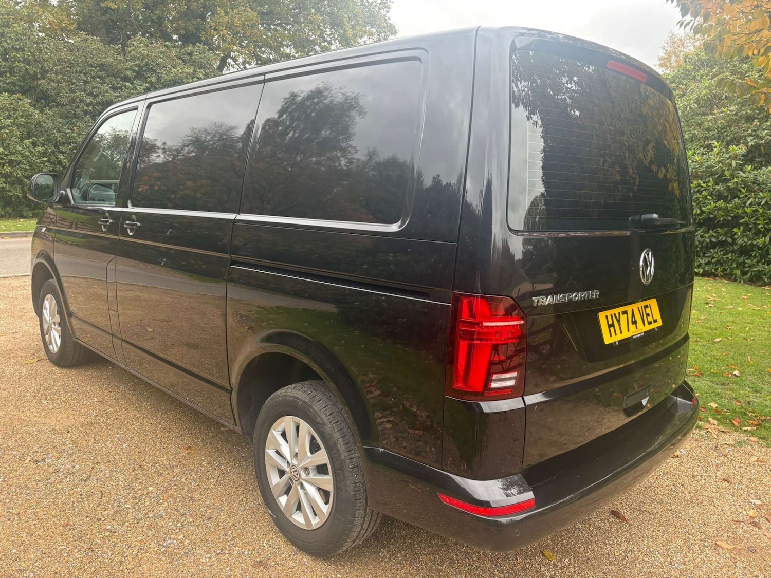 Used Volkswagen Transporter 2024 for sale - 76379441: Photo 4