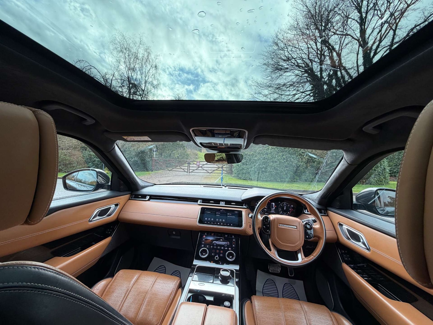 Used Land Rover Range Rover Velar 2017 for sale - 77621879: Photo 13