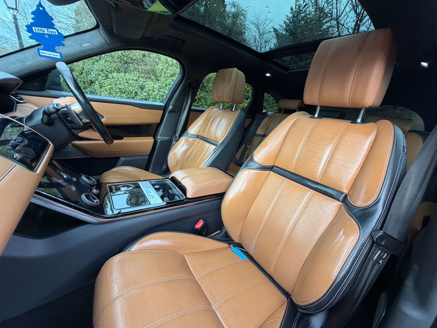 Used Land Rover Range Rover Velar 2017 for sale - 77621879: Photo 18