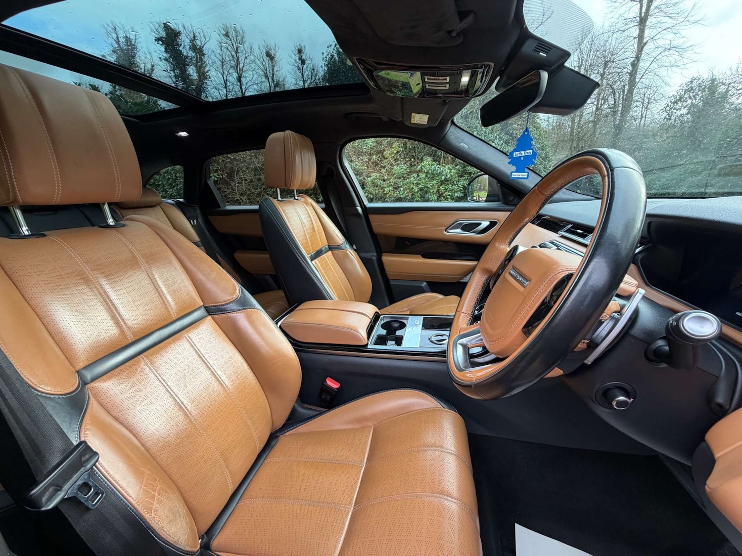 Used Land Rover Range Rover Velar 2017 for sale - 77621879: Photo 22