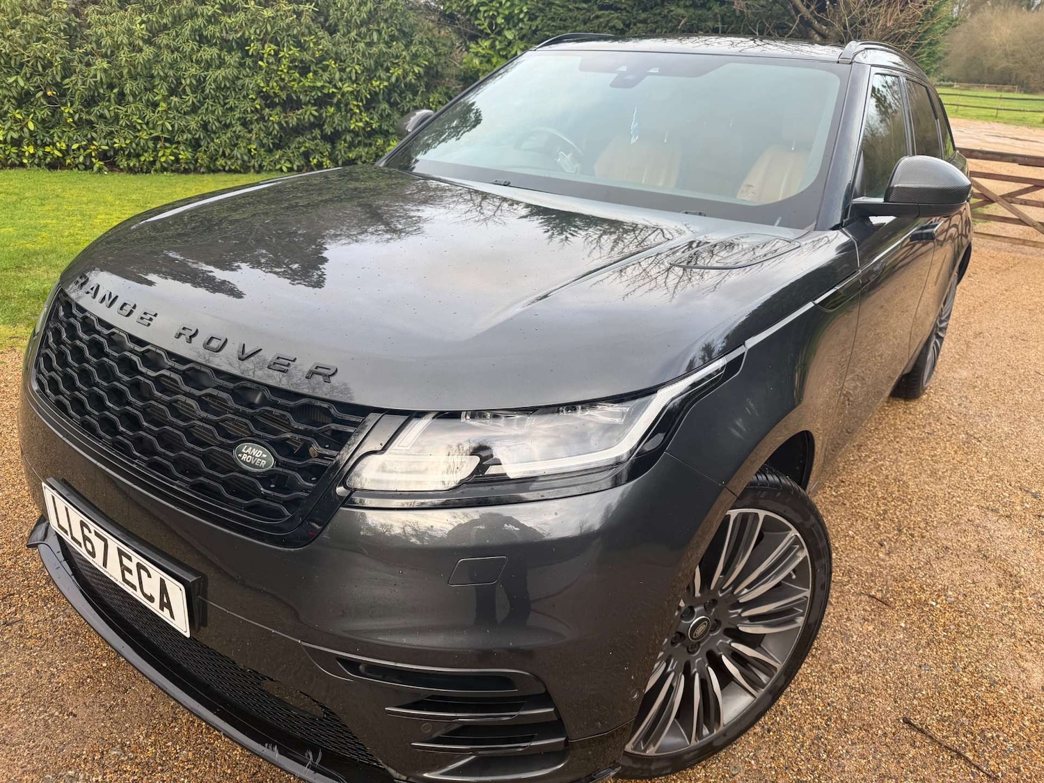 Used Land Rover Range Rover Velar 2017 for sale - 77621879: Photo 29