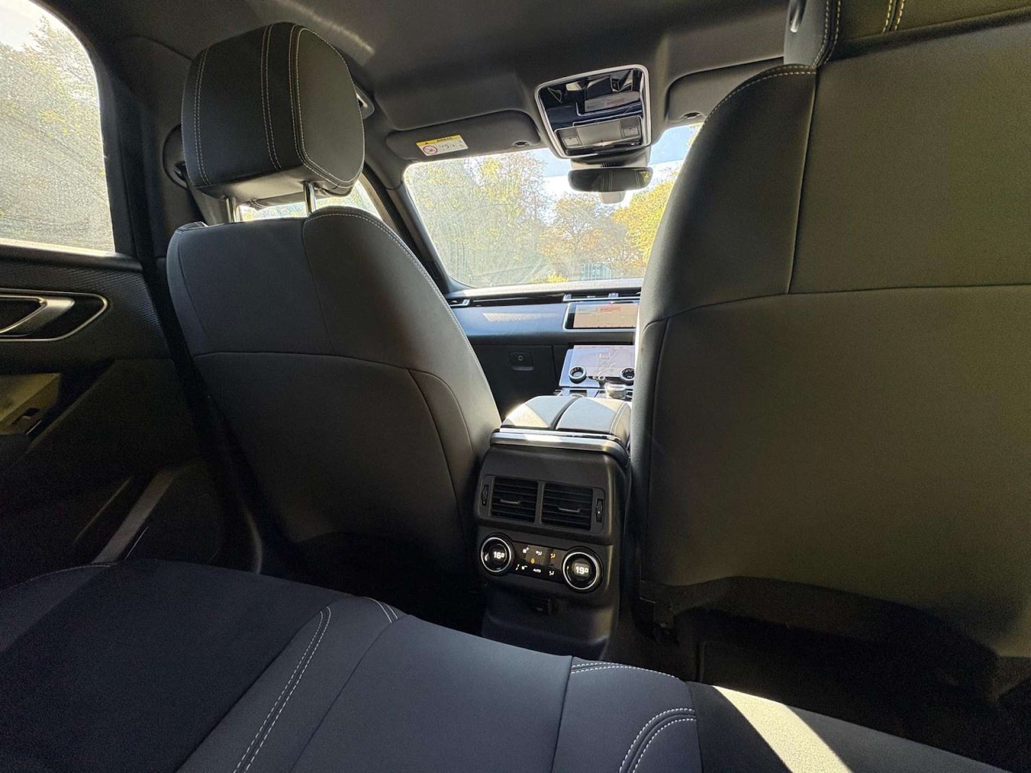 Used Land Rover Range Rover Velar 2018 for sale - 76739835: Photo 22