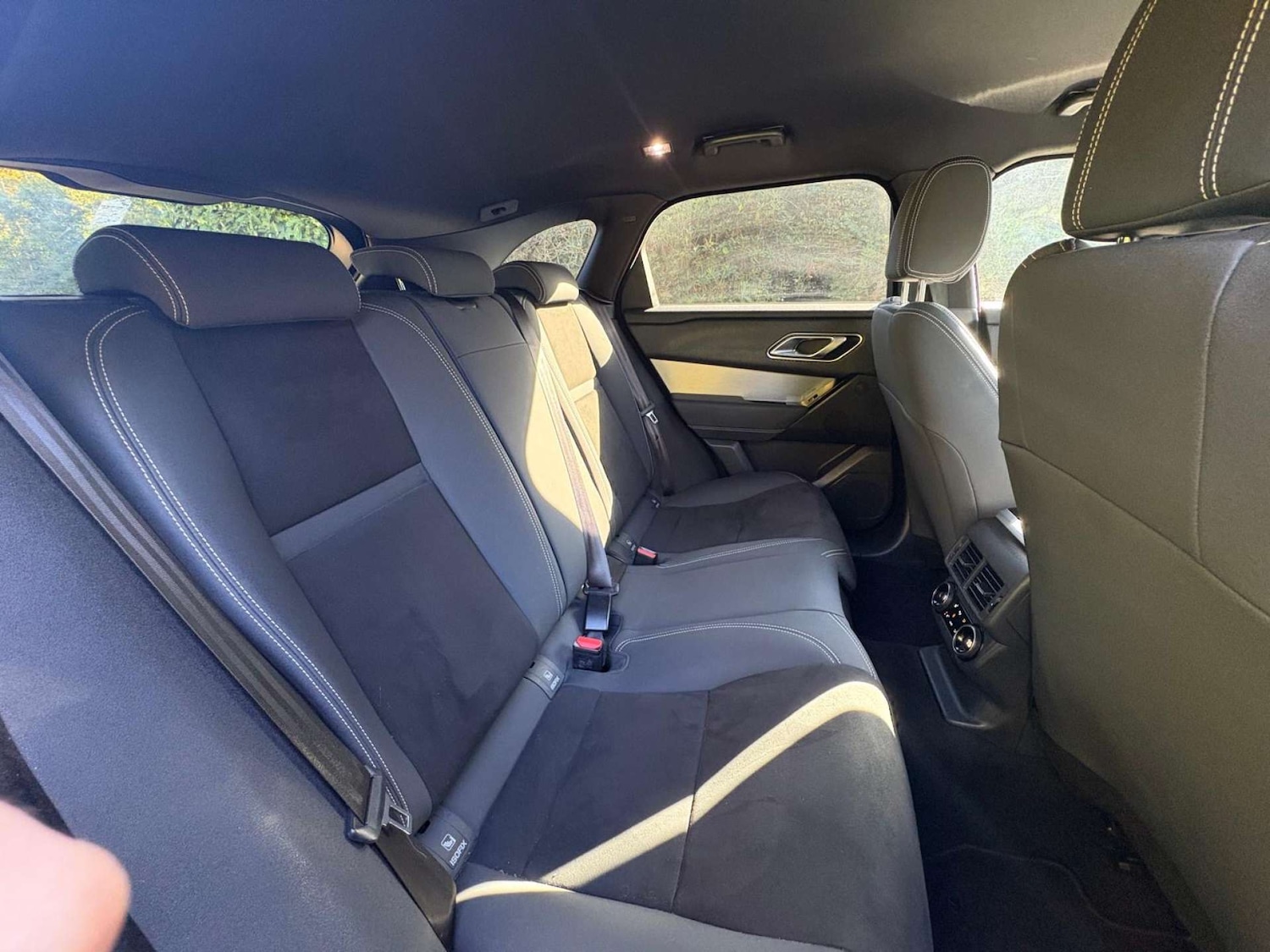 Used Land Rover Range Rover Velar 2018 for sale - 76739835: Photo 25