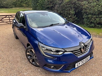 Used Renault Megane 2020 for sale - 76601543: Photo