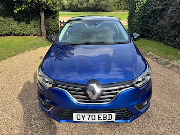 Used Renault Megane 2020 for sale - 76601543: Photo