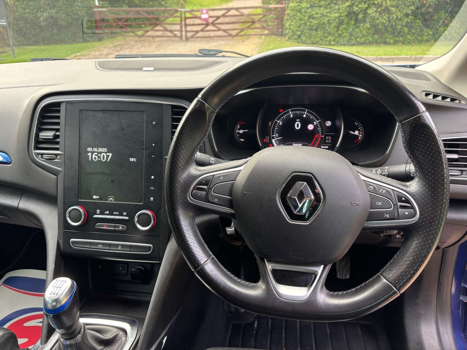 Used Renault Megane 2020 for sale - 76601543: Photo 43