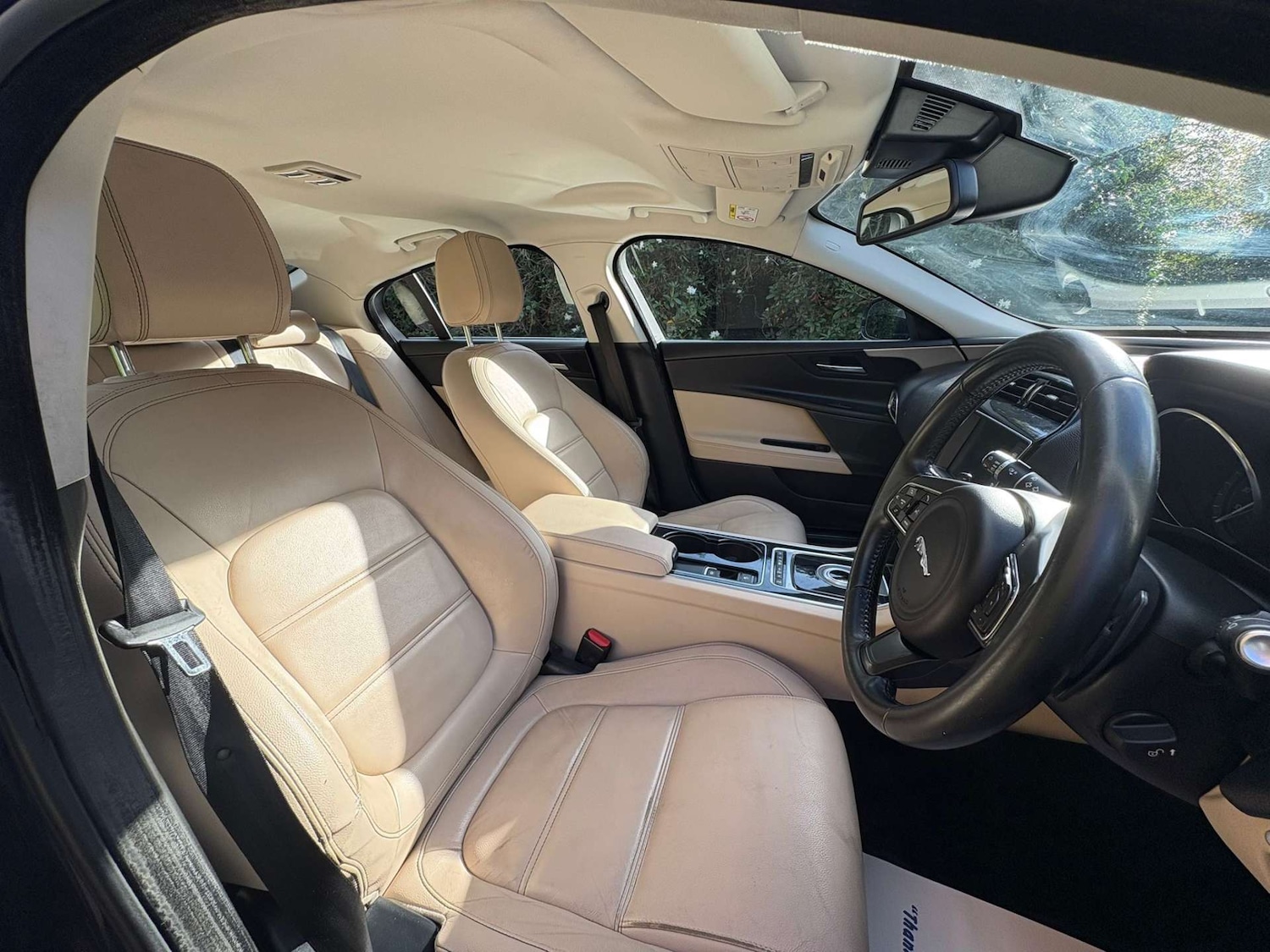Used Jaguar XE 2015 for sale - 75862376: Photo 18