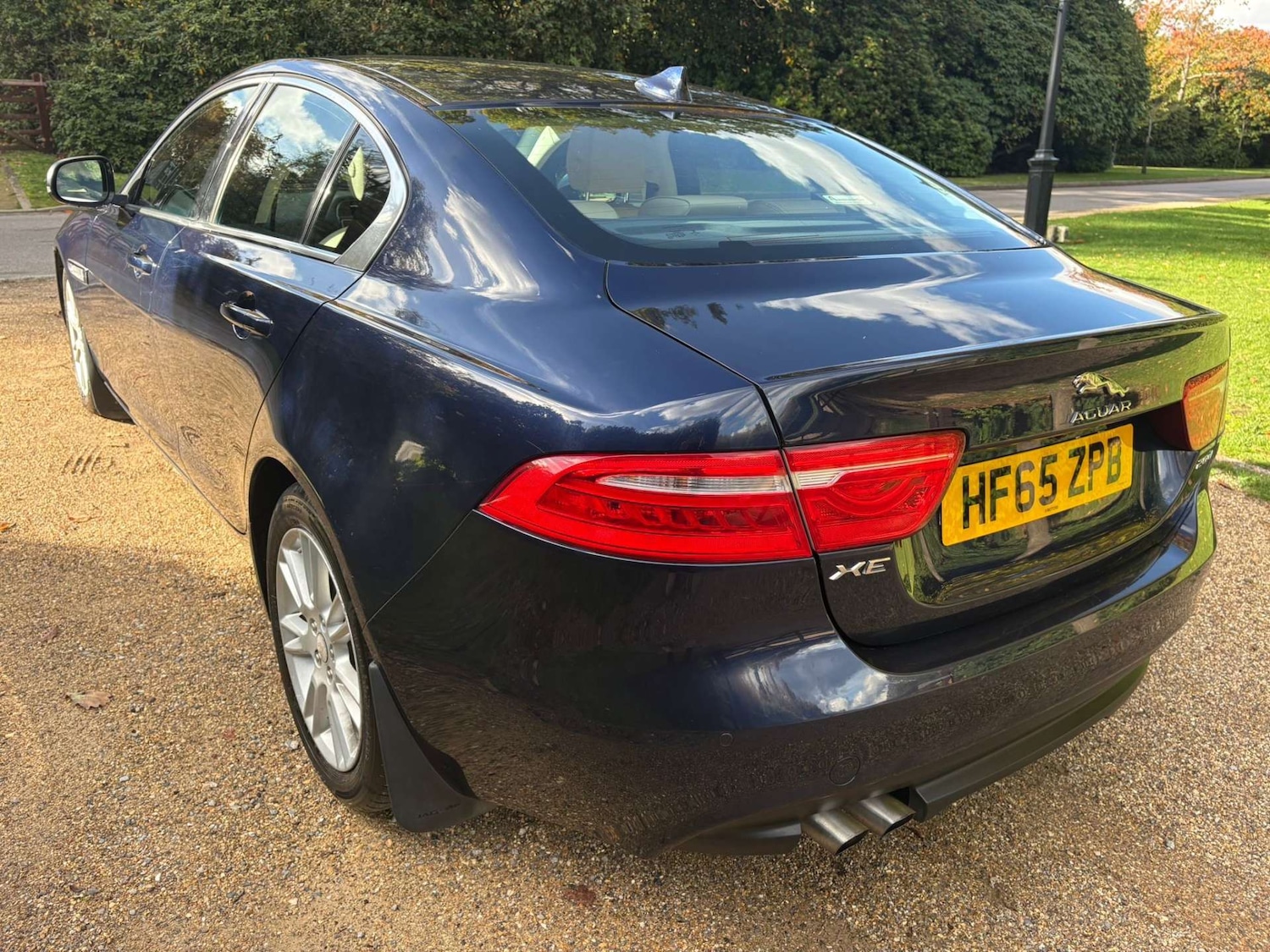 Used Jaguar XE 2015 for sale - 75862376: Photo 24