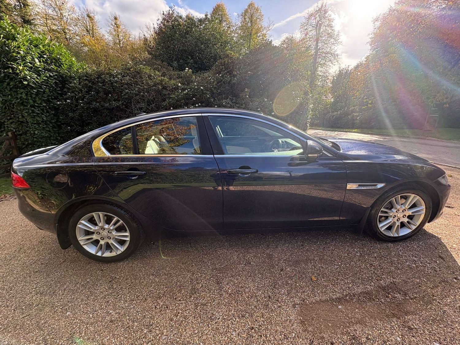 Used Jaguar XE 2015 for sale - 75862376: Photo 26