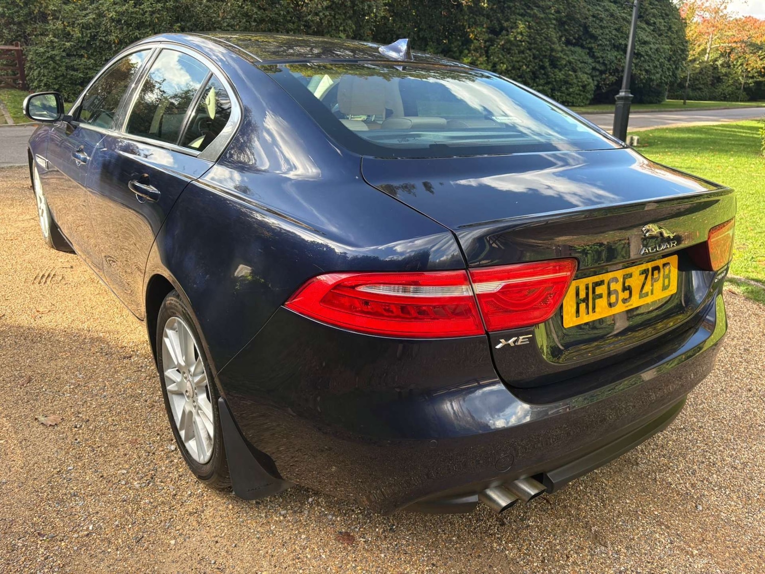 Used Jaguar XE 2015 for sale - 75862376: Photo 5